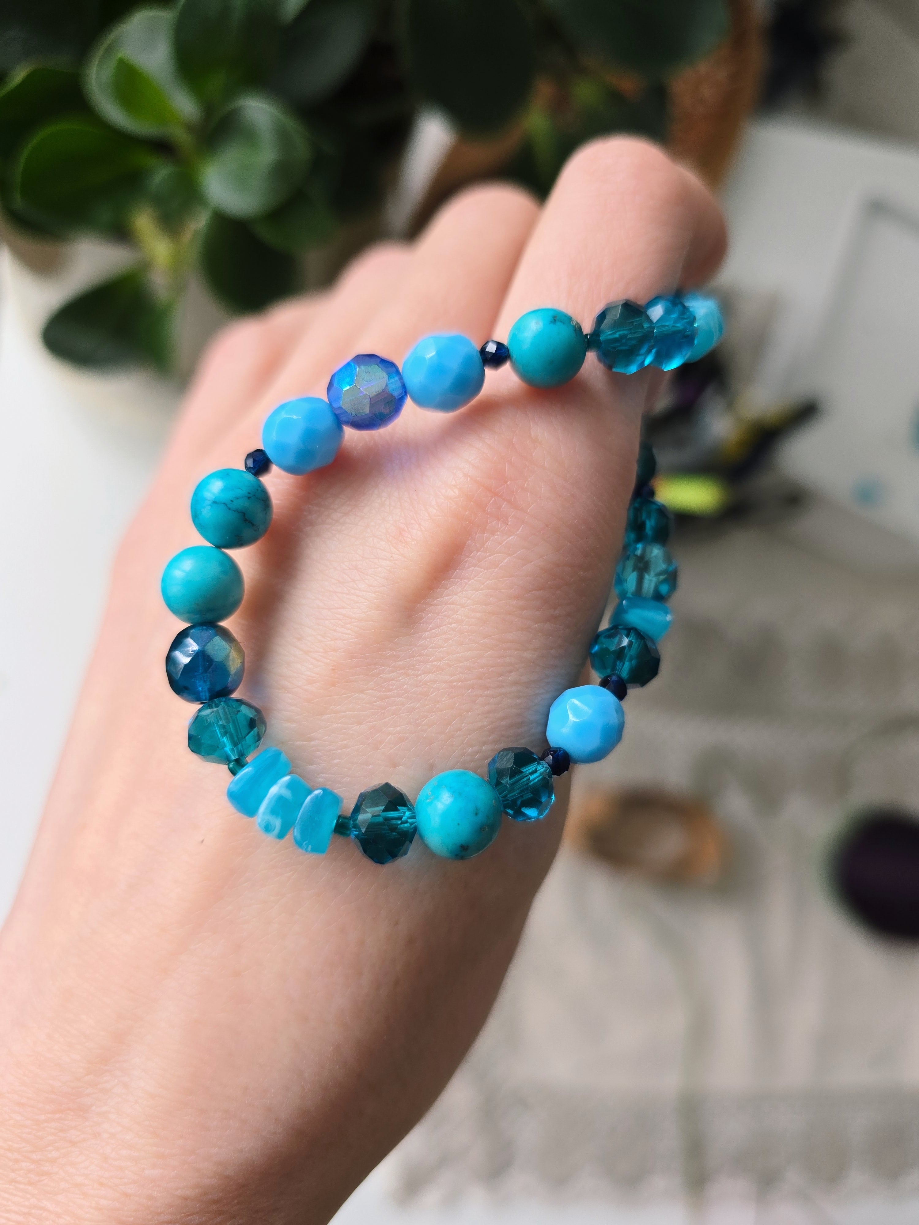 Turquoise ocean blue beads mix necklace