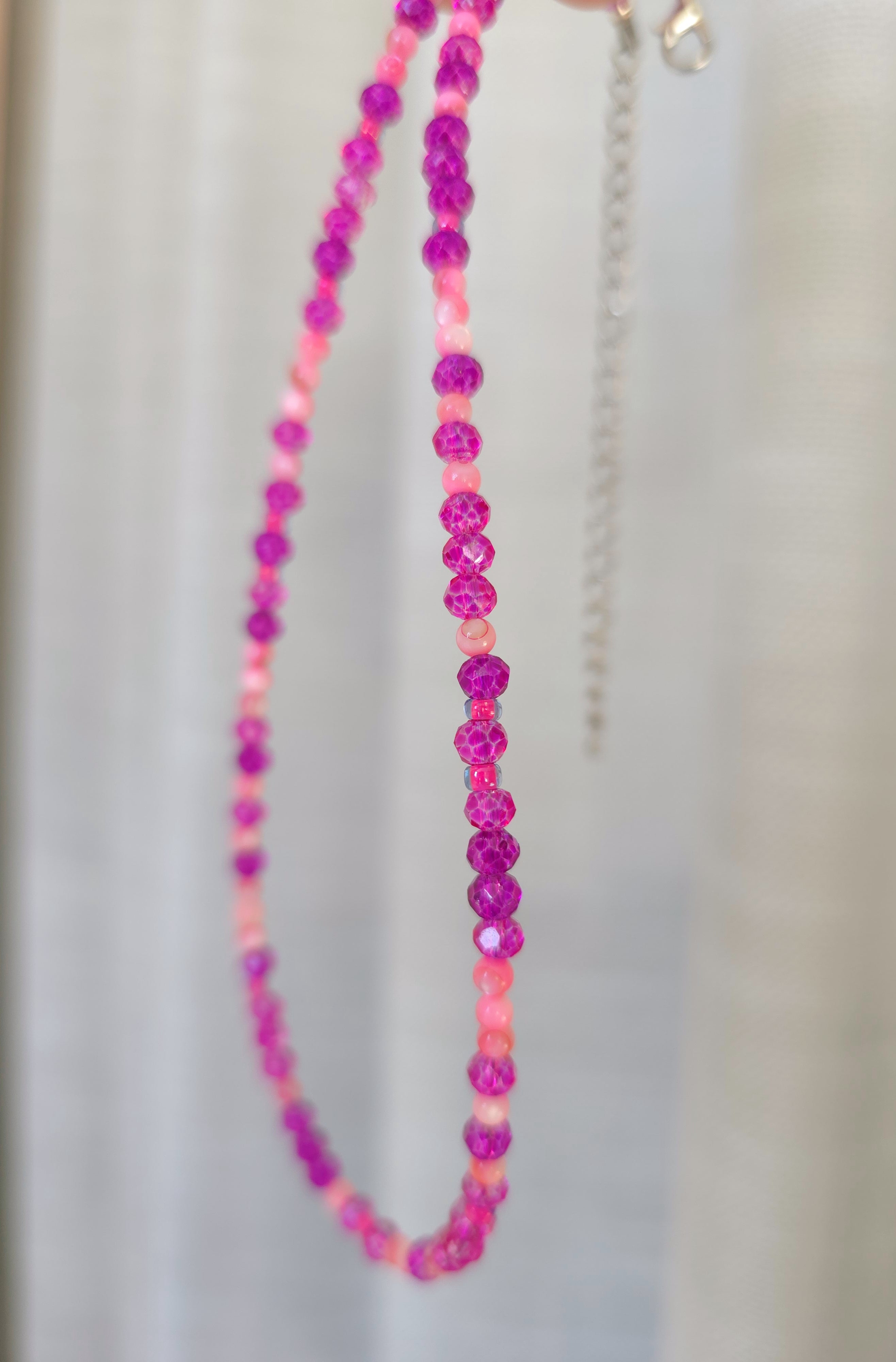 Bold pink sparkling strand necklace